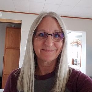 Meet your Posher, Lydia